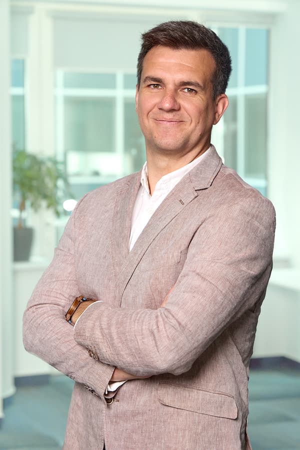 Ádám Tubákos